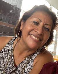 Carmina Pieste<em>  - Compradora de Facebook</em>